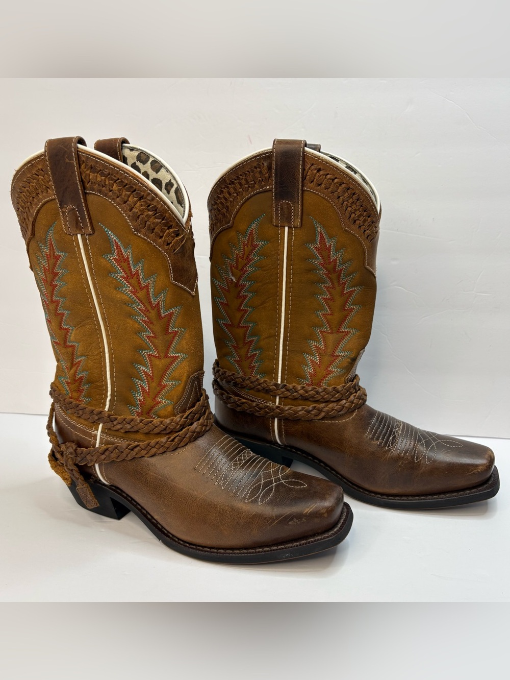 Laredo Knot In Time Western Boots 8M Brown Leather Embroidered 51176 Cowgirl